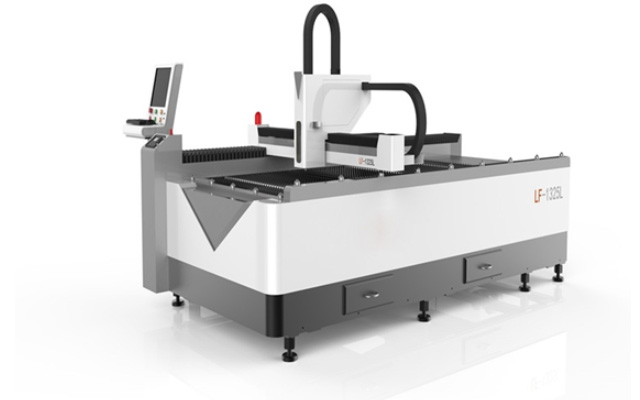 Fiber Laser Cutting Machine