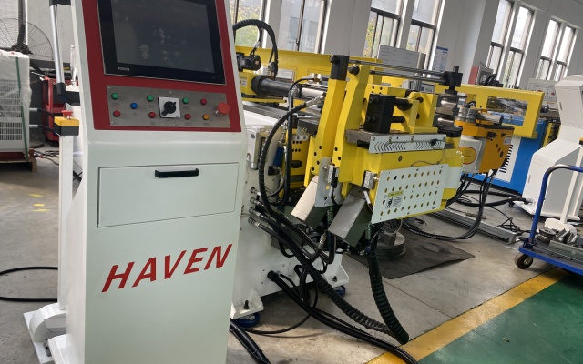 hydraulic pipe bending machine  (1).jpg