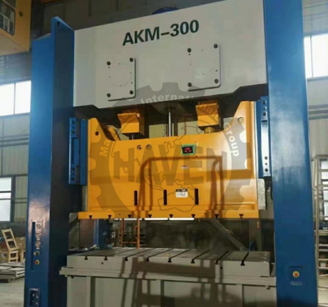 AKA-300 1.jpg