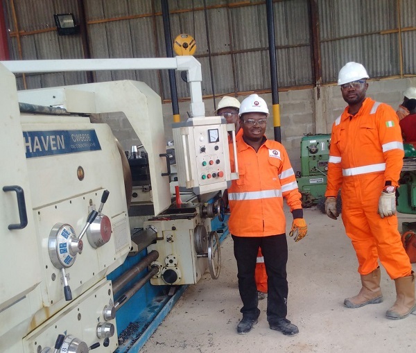 The Heavy Duty Lathe Machine: Powering Precision in Industrial Machining