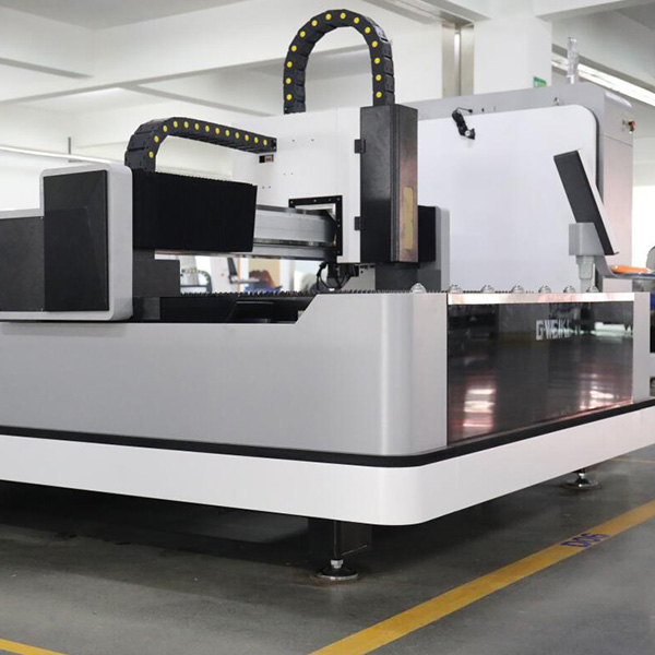 Fiber laser cutting machine, Model: LF3015CN Details