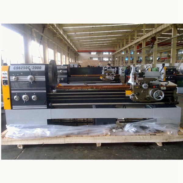 China Large Spindle Bore Horizontal Lathe Machine