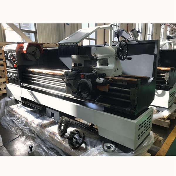 China Large Spindle Bore Horizontal Lathe Machine