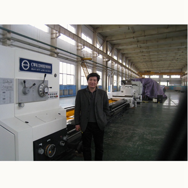 15T Heavy Duty Horizontal Lathe Machine