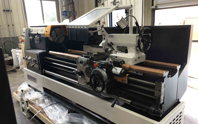 Lathe machine CS6250B finished