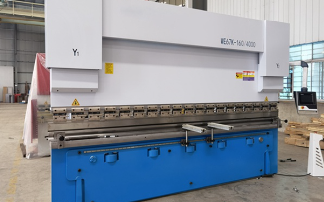 A Comprehensive Guide to CNC Hydraulic Bending Machines