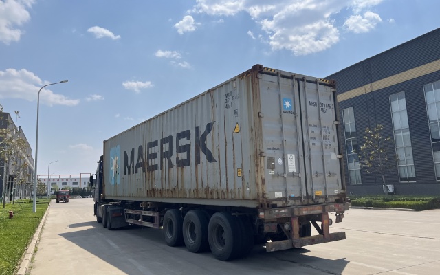 Nigeria Client Receives 7 Pipe Threading Lathes from Haven