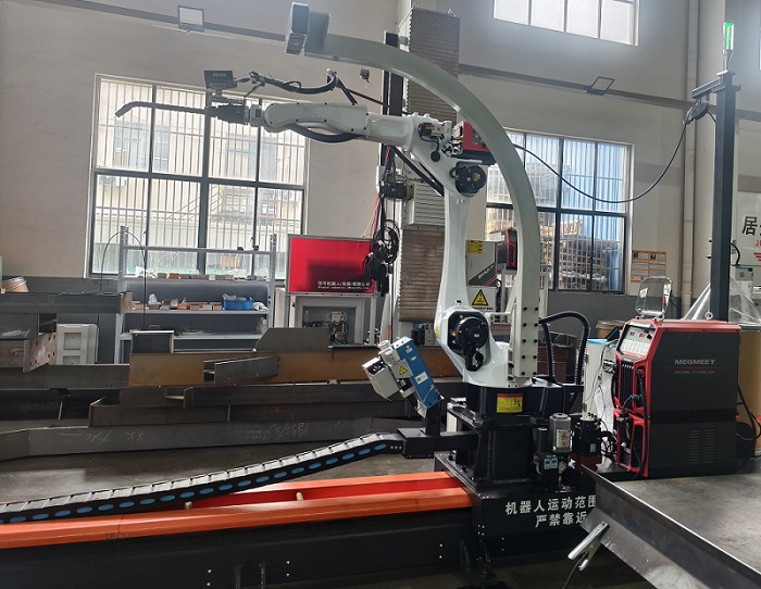 Custom Welding Robots: Solutions for Unique Manufacturing Challenges